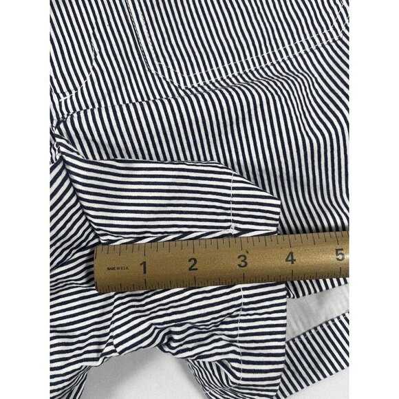 Loft The Palmer Short, Women’s Size 12, Blue Seersucker NWT - Picture 5 of 5